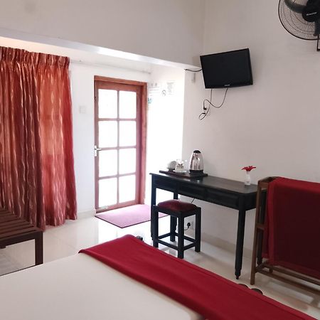 Imaaga Kandy Residence Экстерьер фото